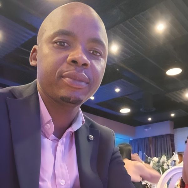 Sbonelo Mbalane profile picture