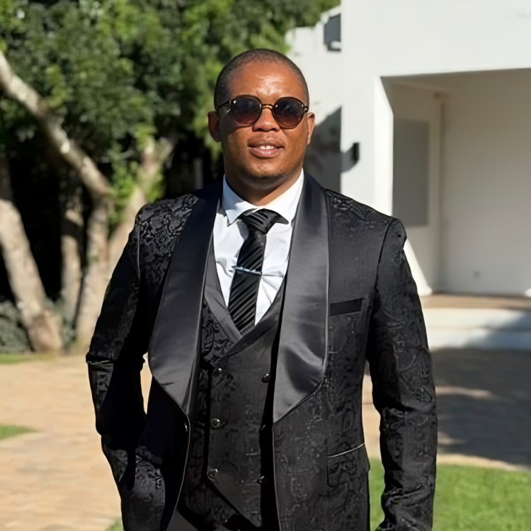 Ayanda White profile picture