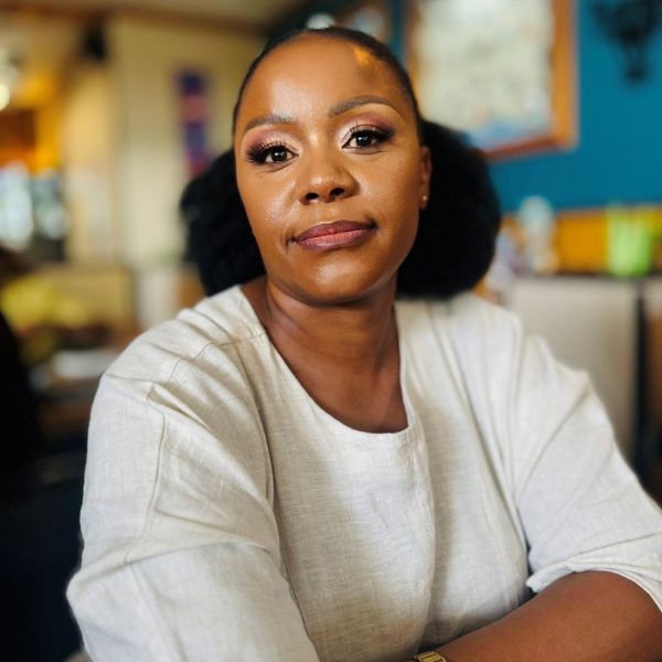 Sinethemba Matizerd profile picture