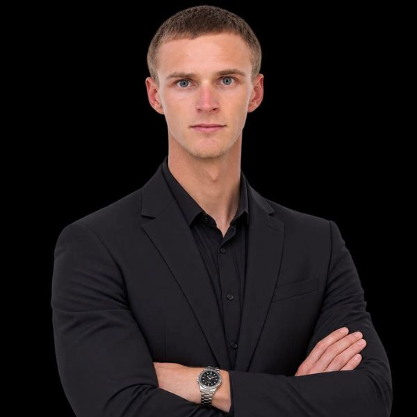 Darmen Cei Strydom profile picture